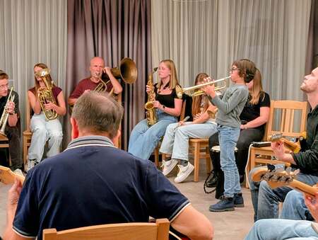 Delavnica Jazz Ravne doma in v tujini (7)